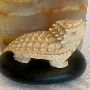 Horn Toad Fetish Carving Fish Rock Serpentine Horned Toad Lizard Highly Detailed
